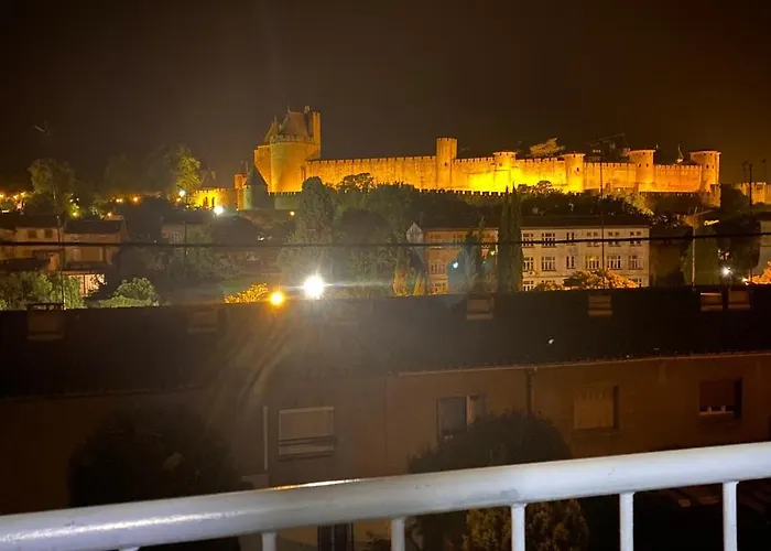 Homestay Casa Del Castell