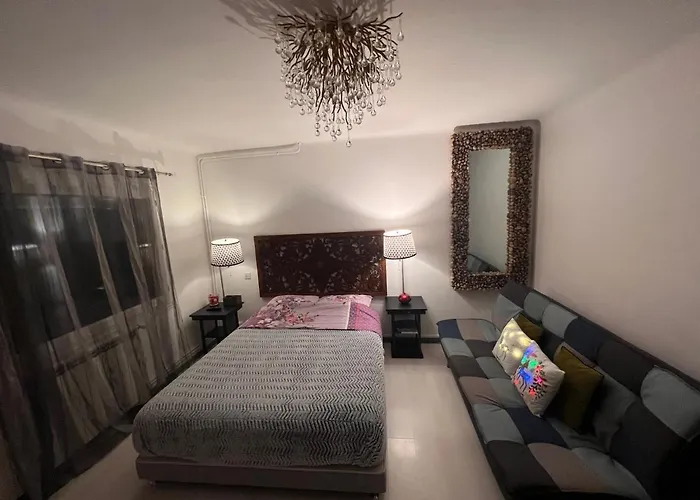 Homestay Casa Del Castell *