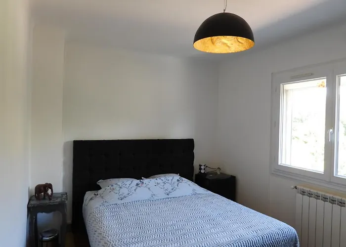 Casa Del Castell ホームステイ